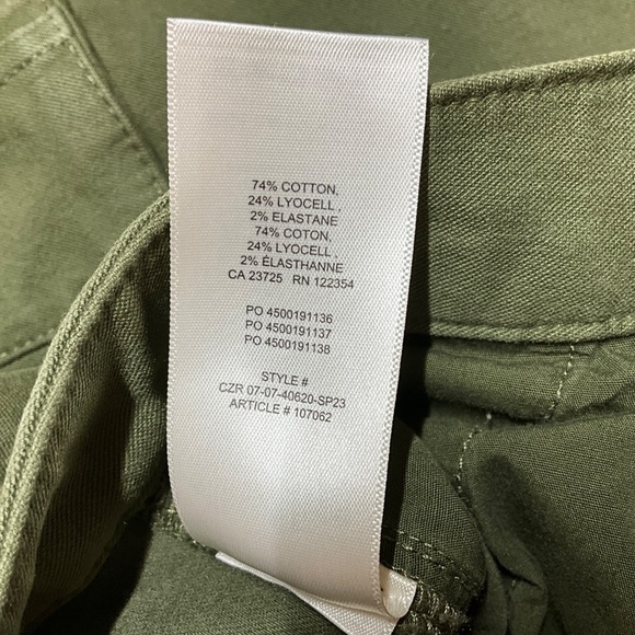 ARITZIA WILFRED FREE Havasu Olive Green Chino Cargo Skirt Multi Pocket US Sz 8 - Picture 9 of 10